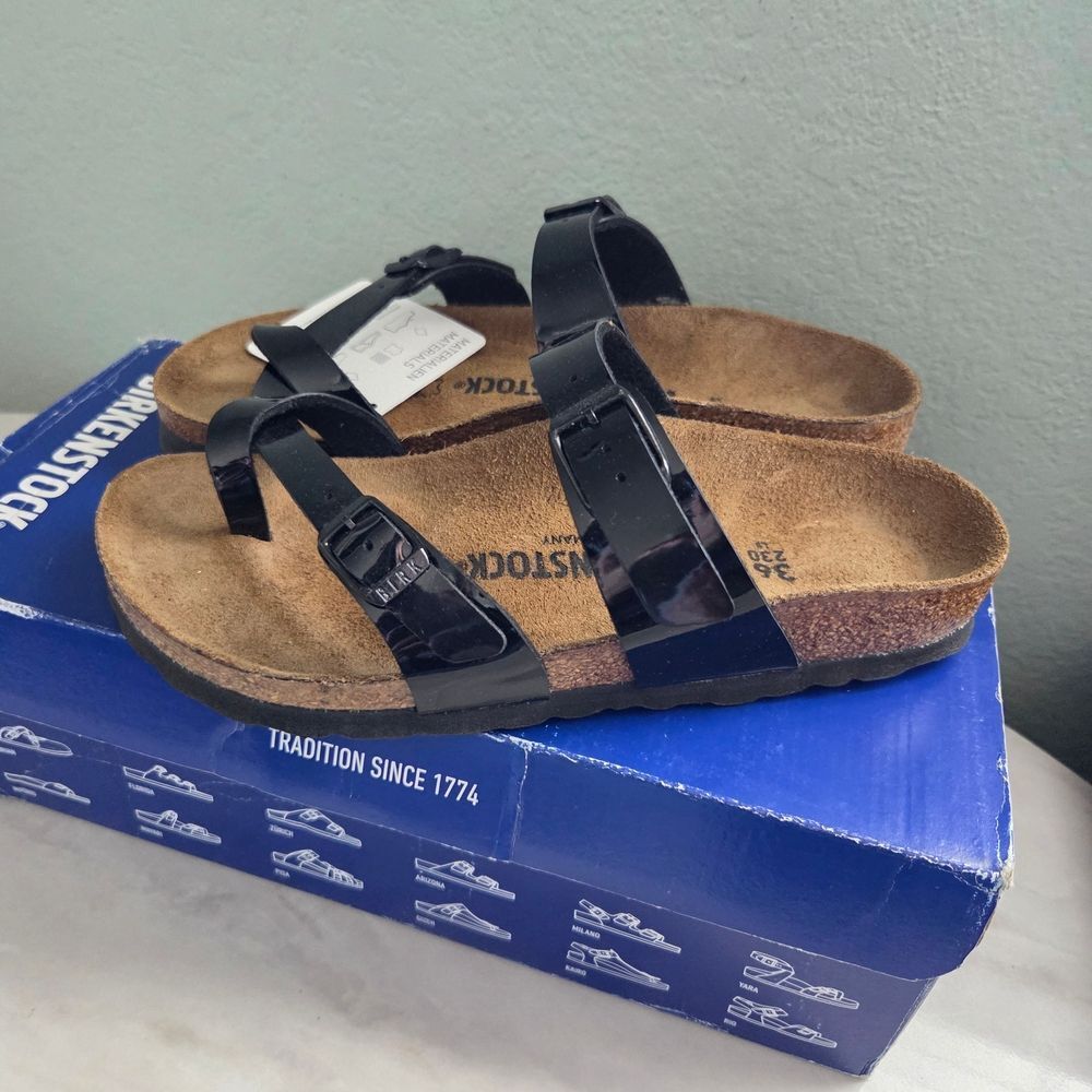 Birkenstock Mayari Patent Black Sandals Women's US 5 /EU 36